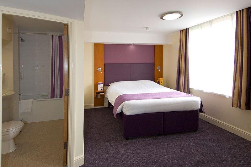 Premier Inn Liverpool City Centre - Moorfields 客房 照片