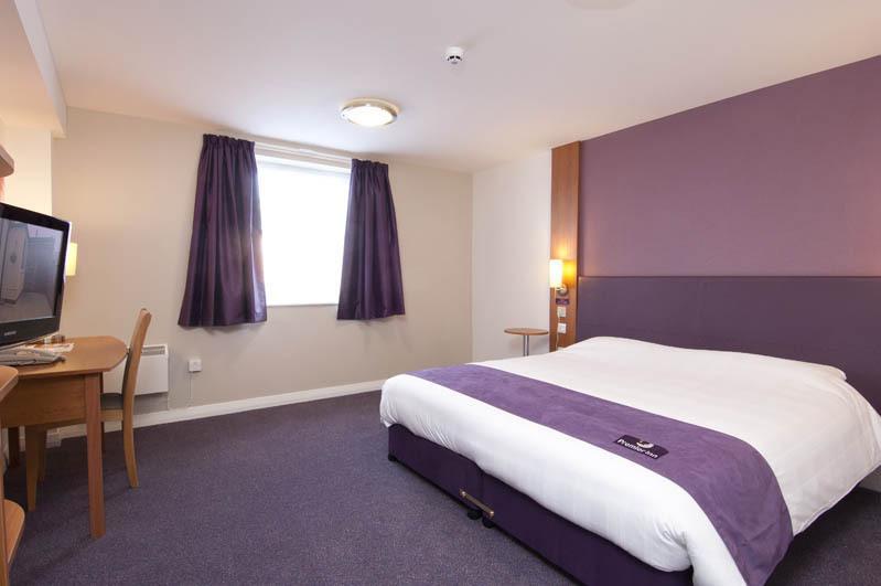 Premier Inn Liverpool City Centre - Moorfields 客房 照片
