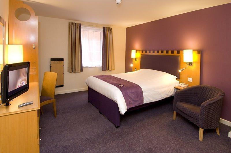Premier Inn Liverpool City Centre - Moorfields 客房 照片